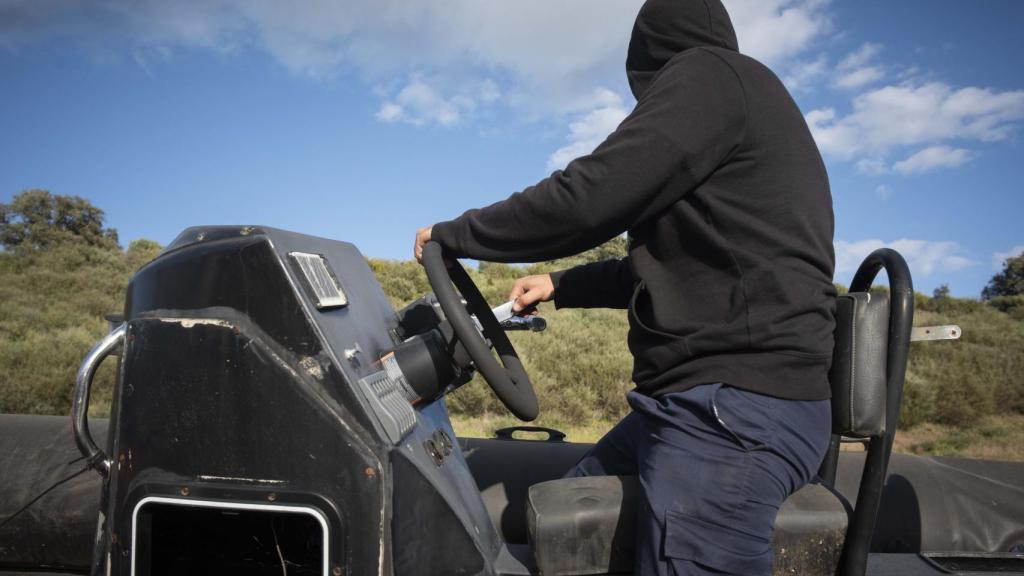 Los parados del narco se rebelan: “Cualquier día un jefazo amanece con un tiro en la cabeza”. En la imagen, Antonio, a sueldo del líder de una banda que opera en la comarca del Campo de Gibraltar (Cádiz).