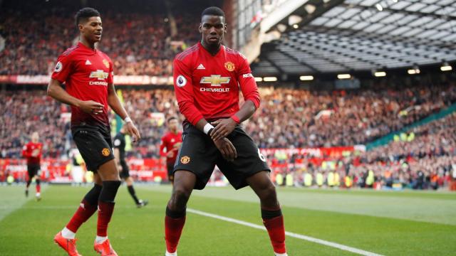 Pogba celebra un gol con el United