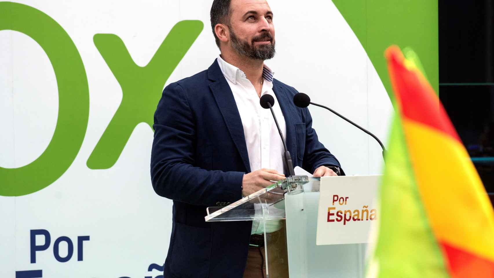 Santiago Abascal, líder de Vox, durante el mitin celebrado en Vitoria.