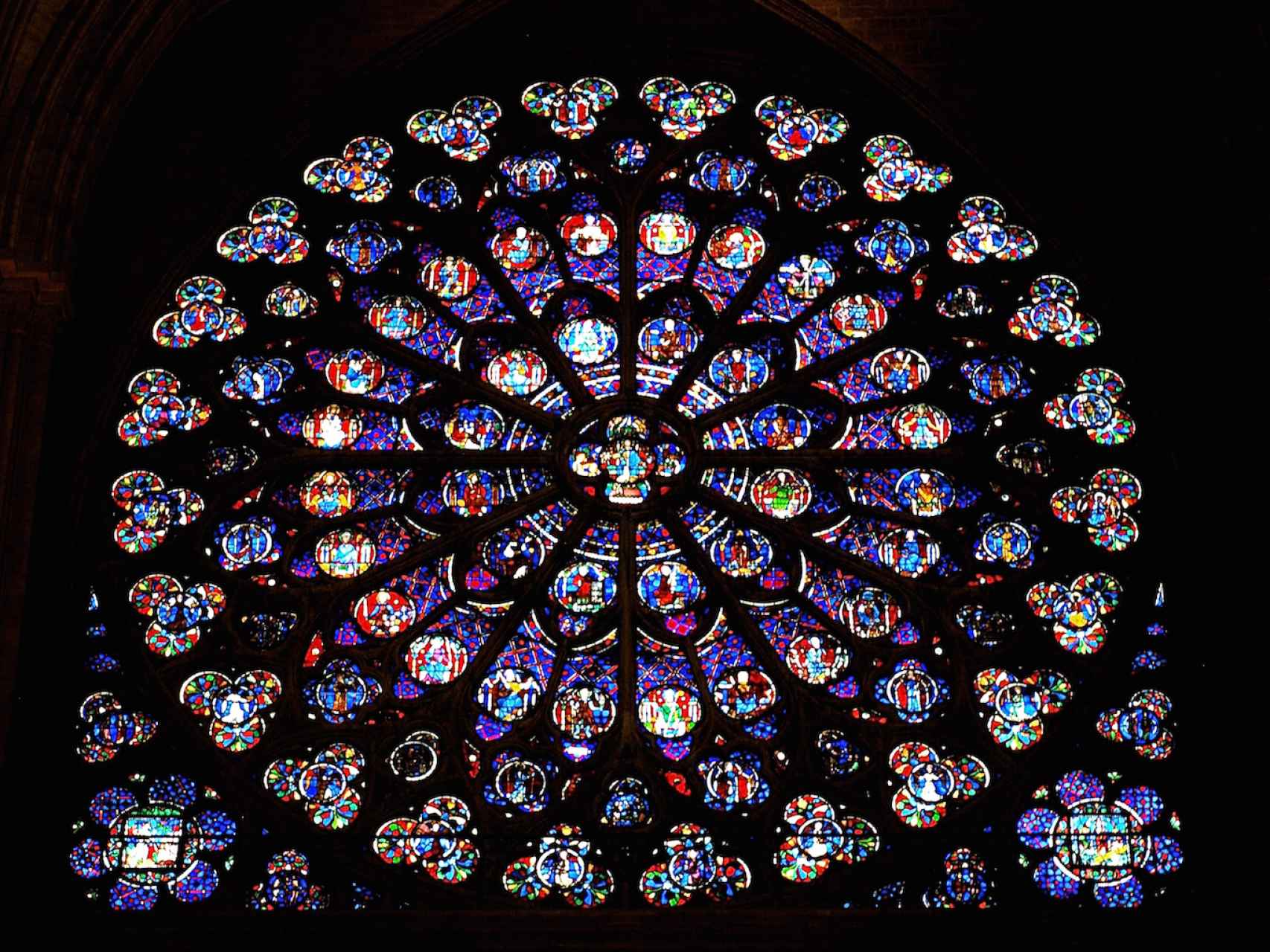 La vidriera sur de Notre Dame.