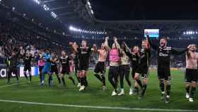 El Ajax celebra el pase a semifinales de la Champions League