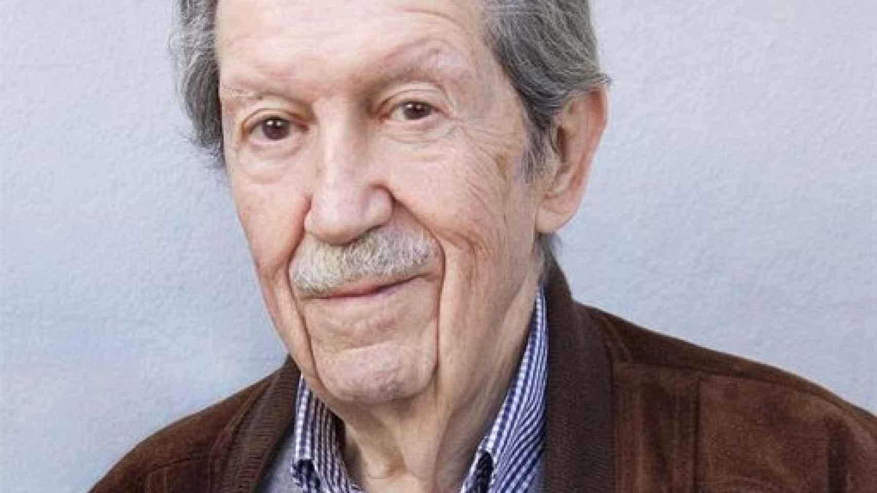 Image: Muere el periodista y poeta Manuel Alcántara