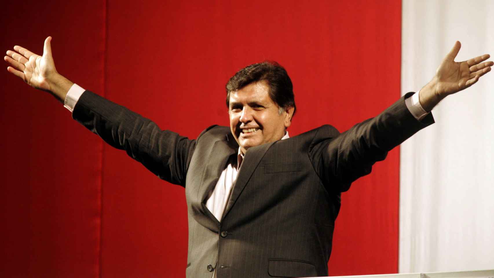 Alan García durante la campaña electoral de su segundo mandato en 2010