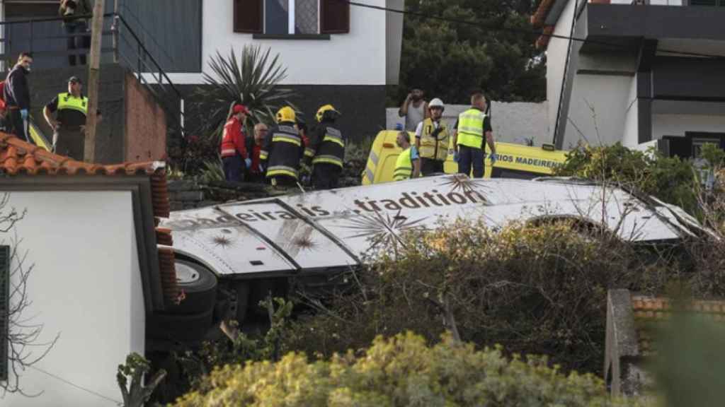 Imágenes del trágico accidente publicadas por el periódico cmjornal.