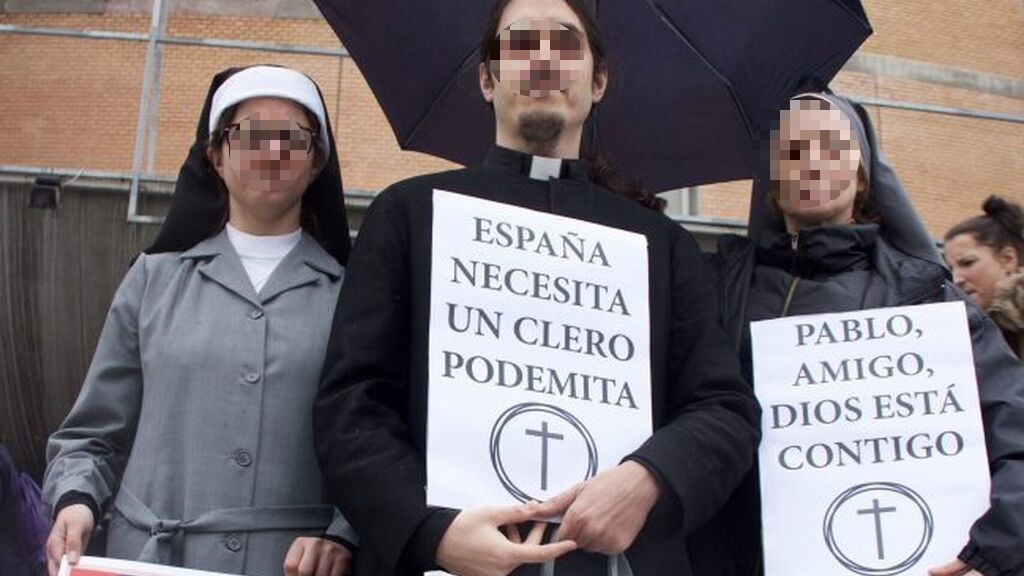 Anónimo García, durante un acto ultrarracionalista.