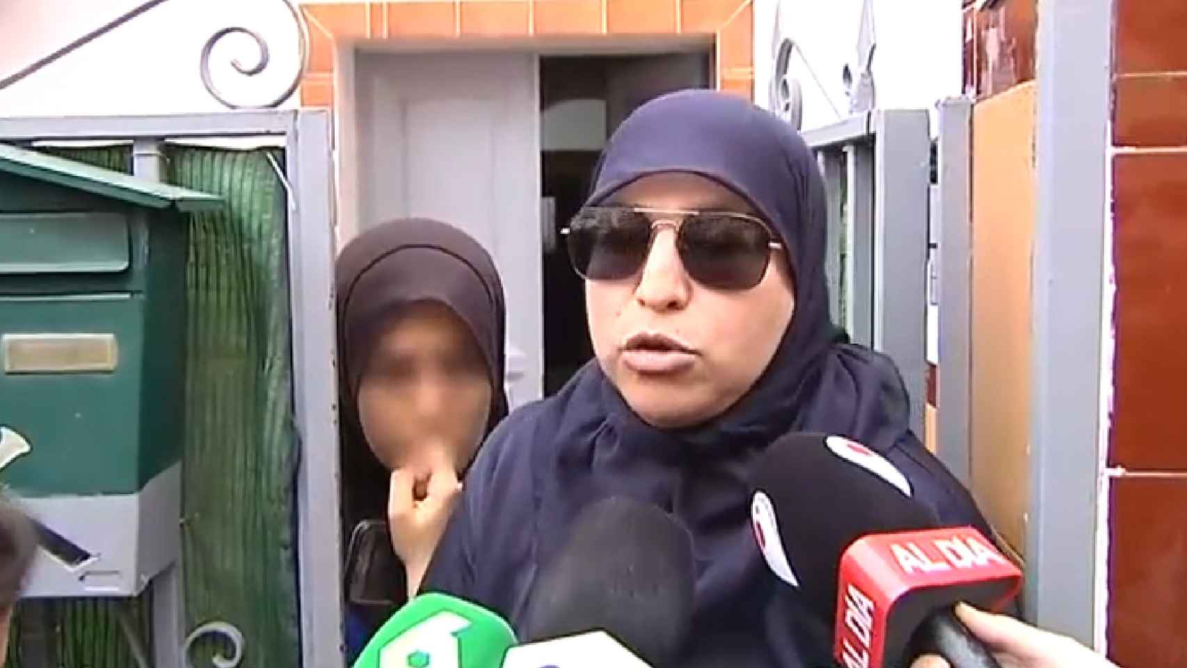 La madre del yihadista detenido.