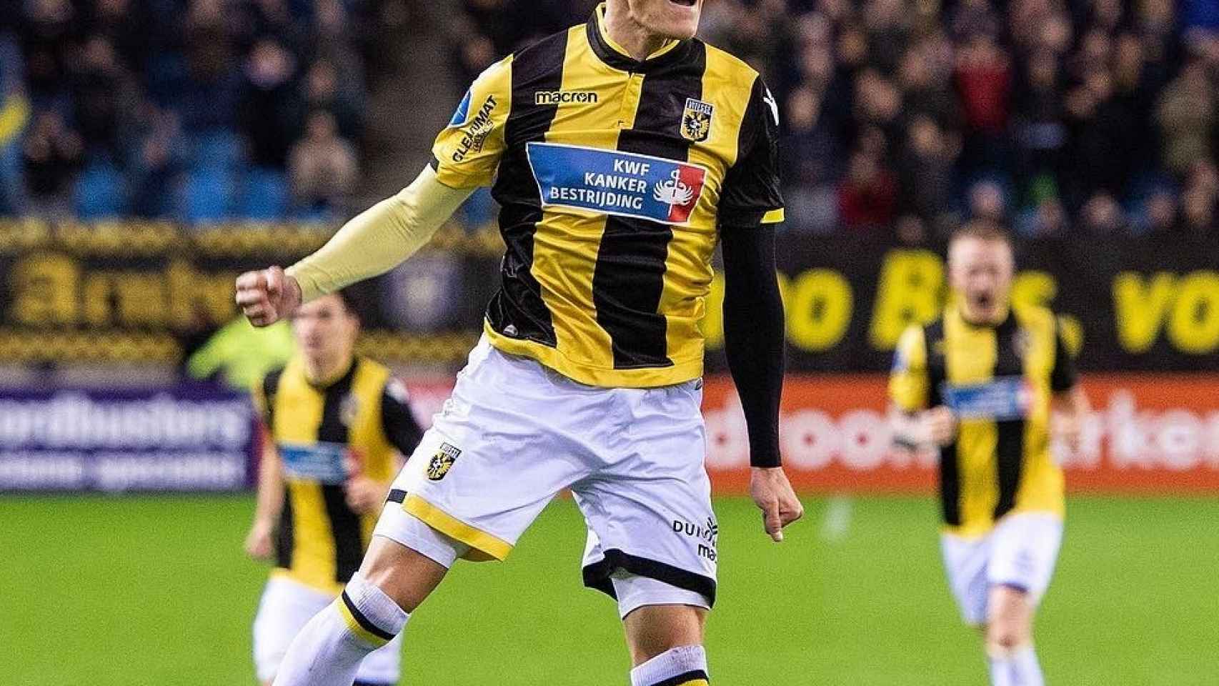 Odegaard celebra un gol con el Vitesse. Foto: Instagram (@odegaard.98)
