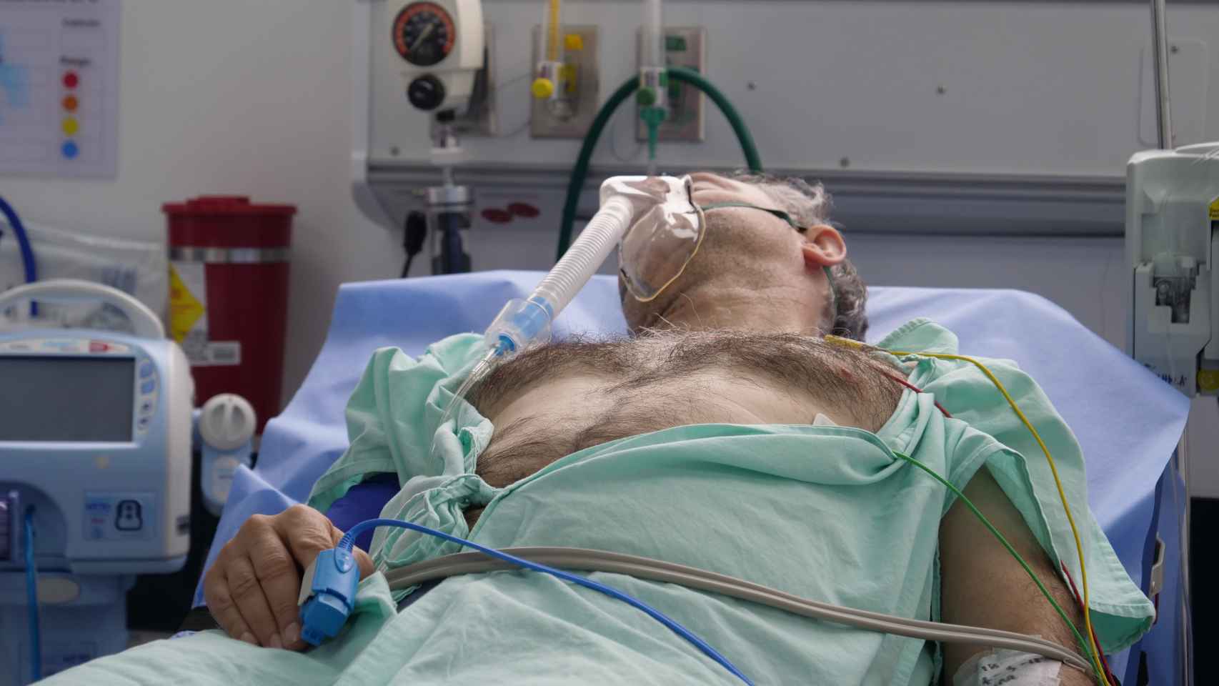 Recreación para la pelicula de su ingreso tras el infarto en el hospital de Bogotá