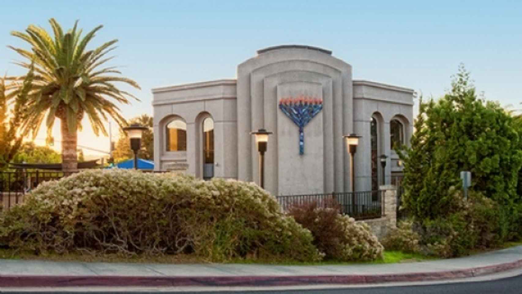Imagen de la sinagoga de Poway, cerca de San Diego (California).
