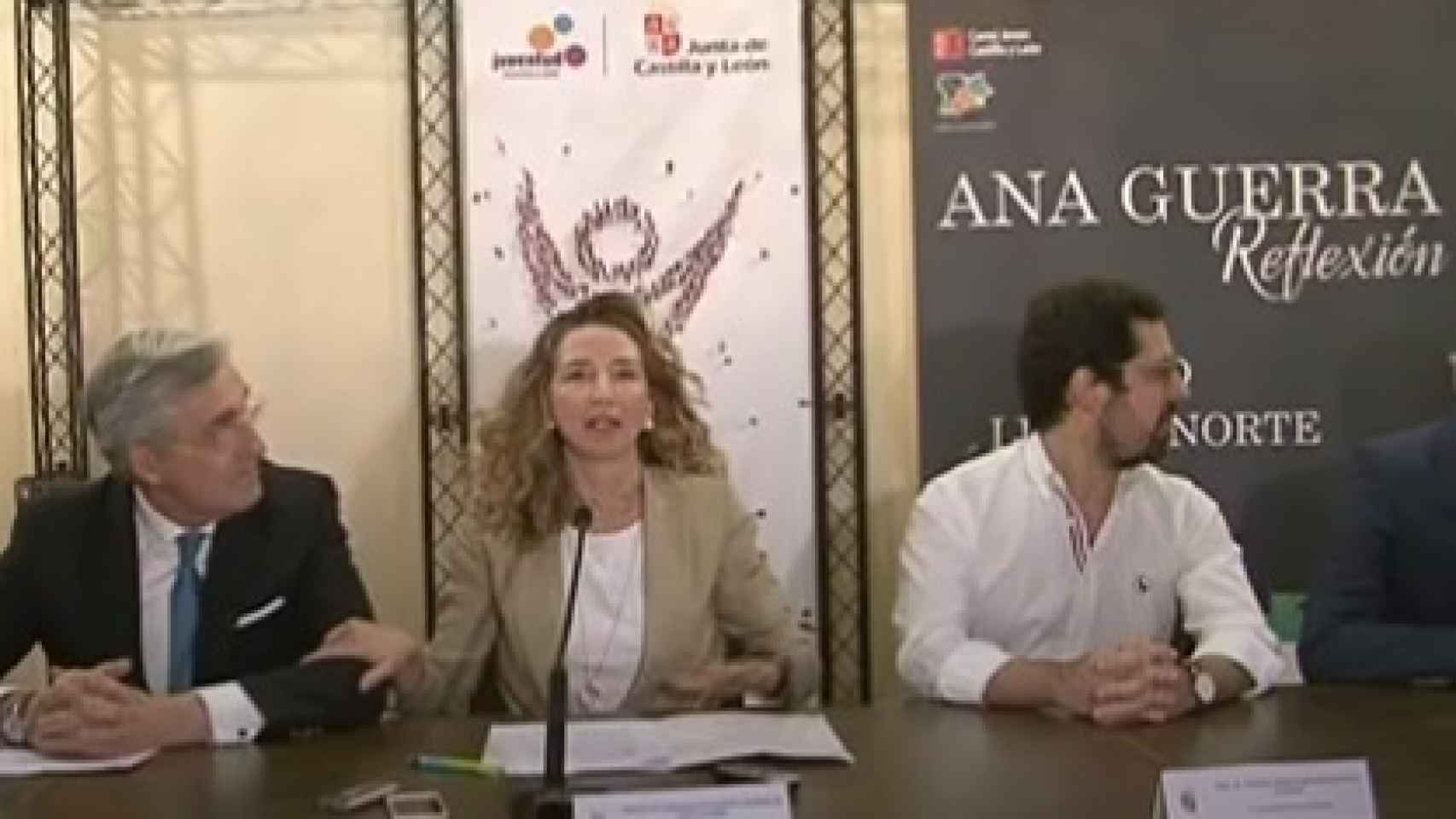 Presentación del cárne joven en Ávila para el concierto de Ana Guerra.