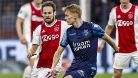 Odegaard, contra el Ajax. Foto: Twitter (@MijnVitesse)