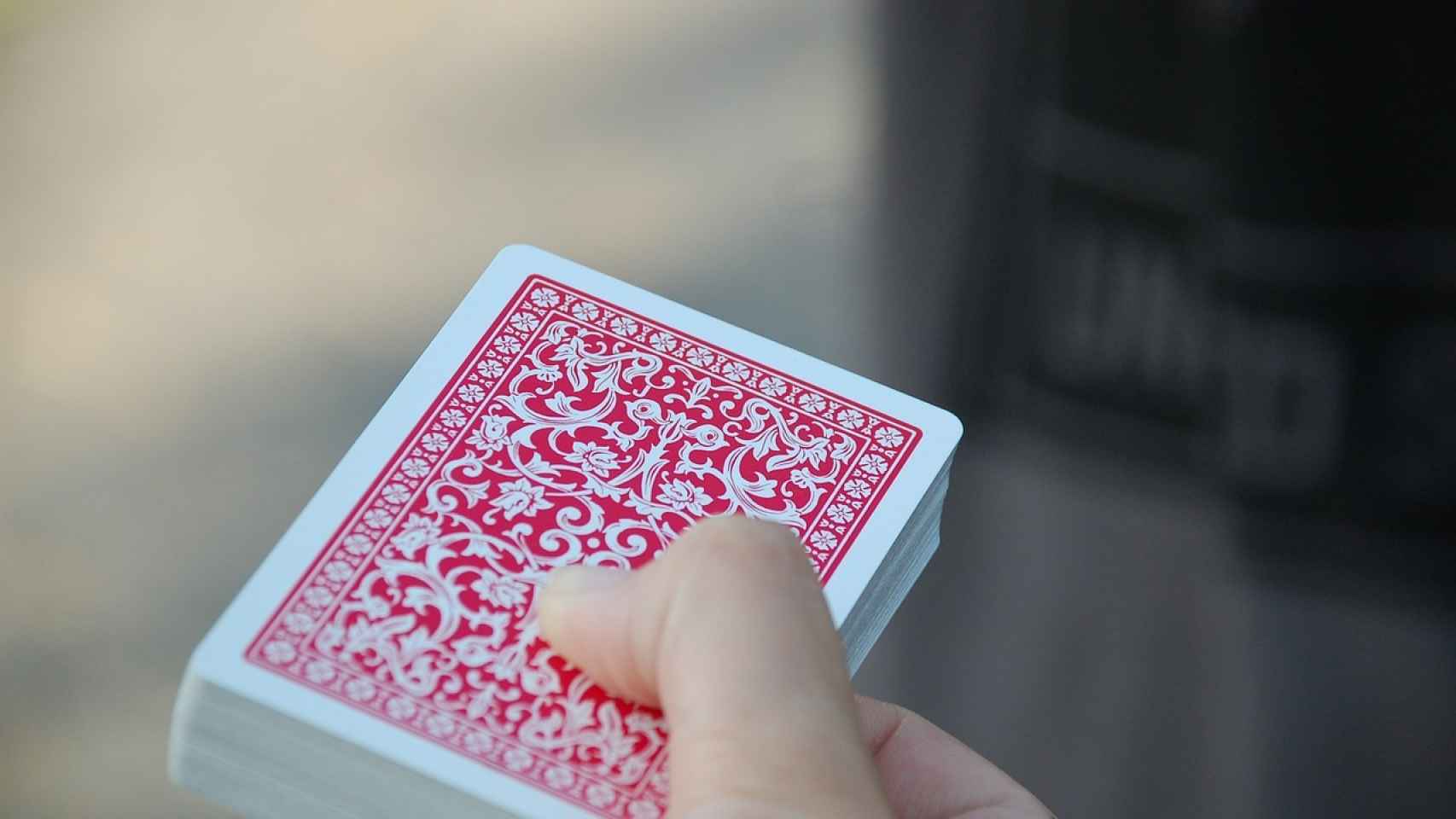 Franco Enderezar Brote Cómo aprender a hacer trucos de magia con cartas