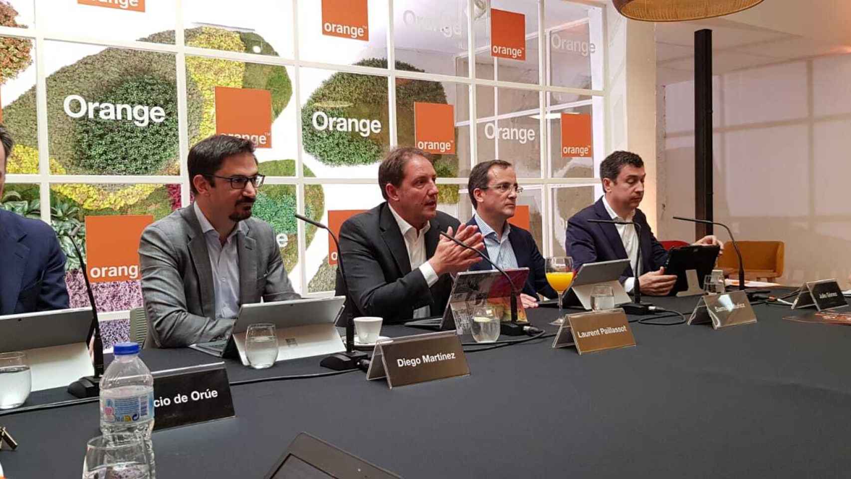 Equipo directivo de Orange durante la rueda de prensa de resultados del primer trimestre de 2019.