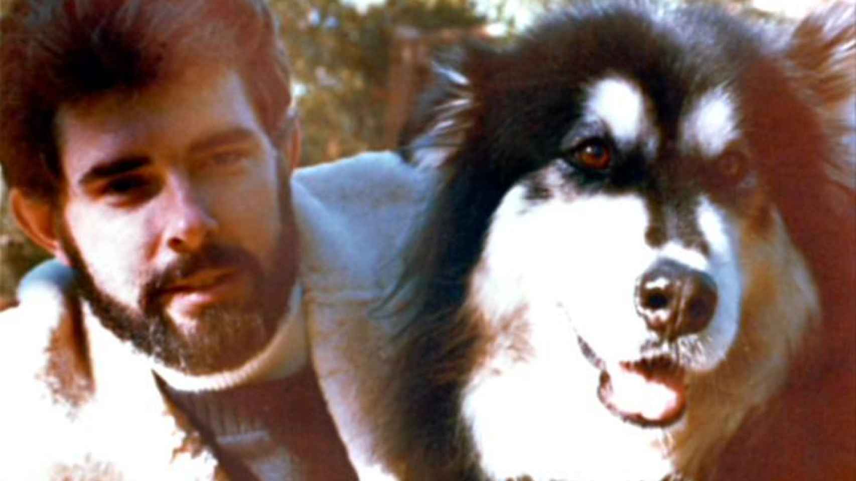 George Lucas y su perro Indiana.