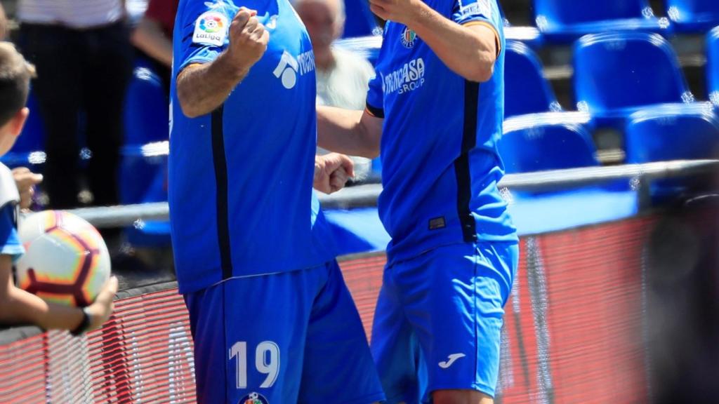 Jorge Molina celebra un gol del Getafe ante el Girona
