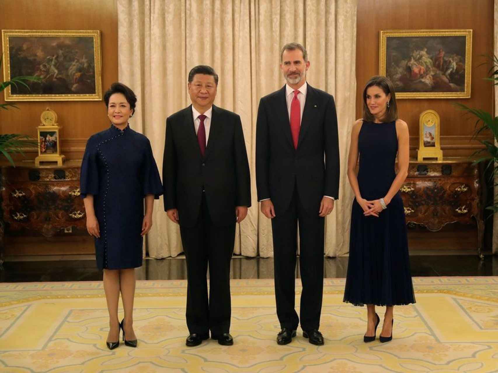 El presidente de China Xi Jinping, su esposa y los reyes de España Felipe y Letizia.