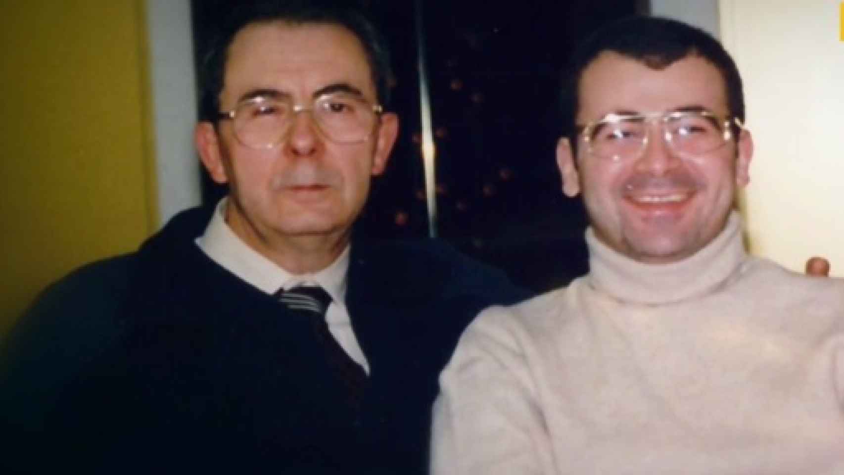 Jorge Javier Vázquez y su padre en una imagen de archivo.