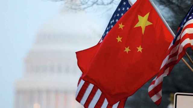 EEUU cumple su amenaza de subir los aranceles y China advierte: Habrá contramedidas
