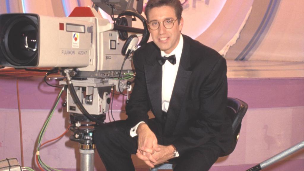 El presentador Emilio Aragón durante uno de los programas de 'El gran juego de la oca'.