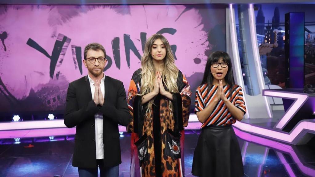 A Mimi le atrae los ciencias ocultas y el mundo oriental, y lo demostró en el programa.