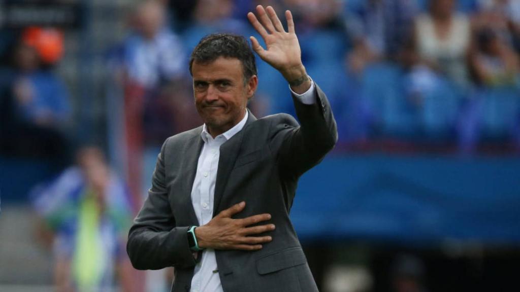 Luis Enrique en un partido de la Selección.