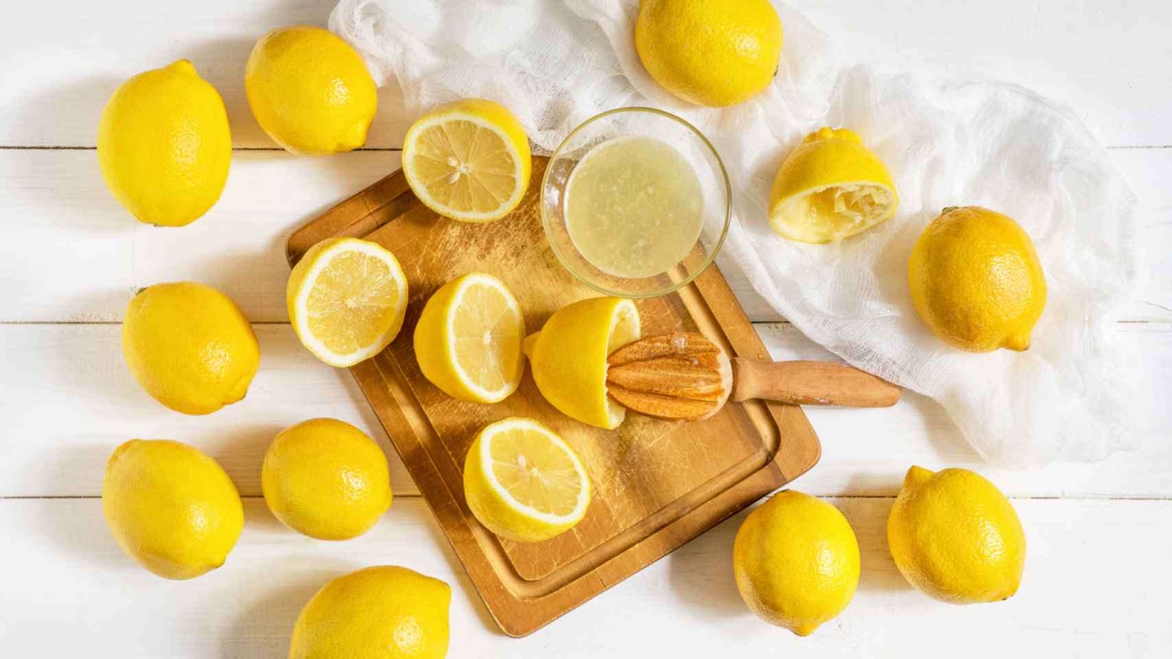 Cómo hacer limonada casera, un clásico que no te fallará ningún verano