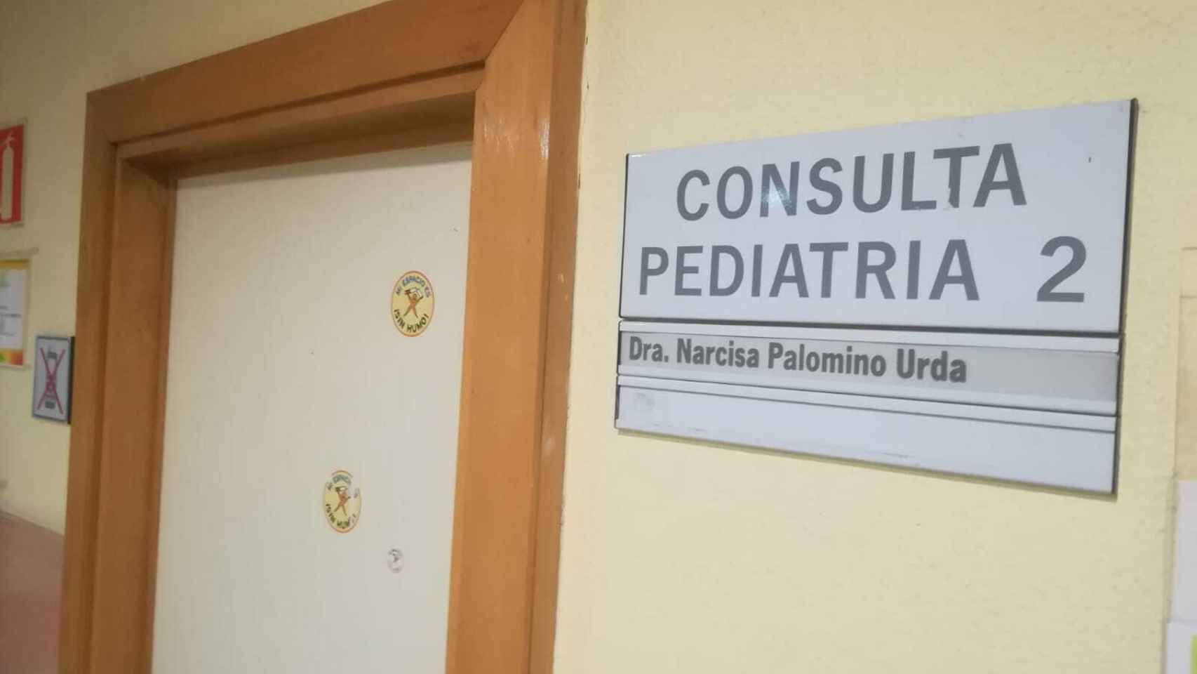 Consulta de la pediatra Narcisa Palomino en el centro de salud Salvador Caballero García de Granada.