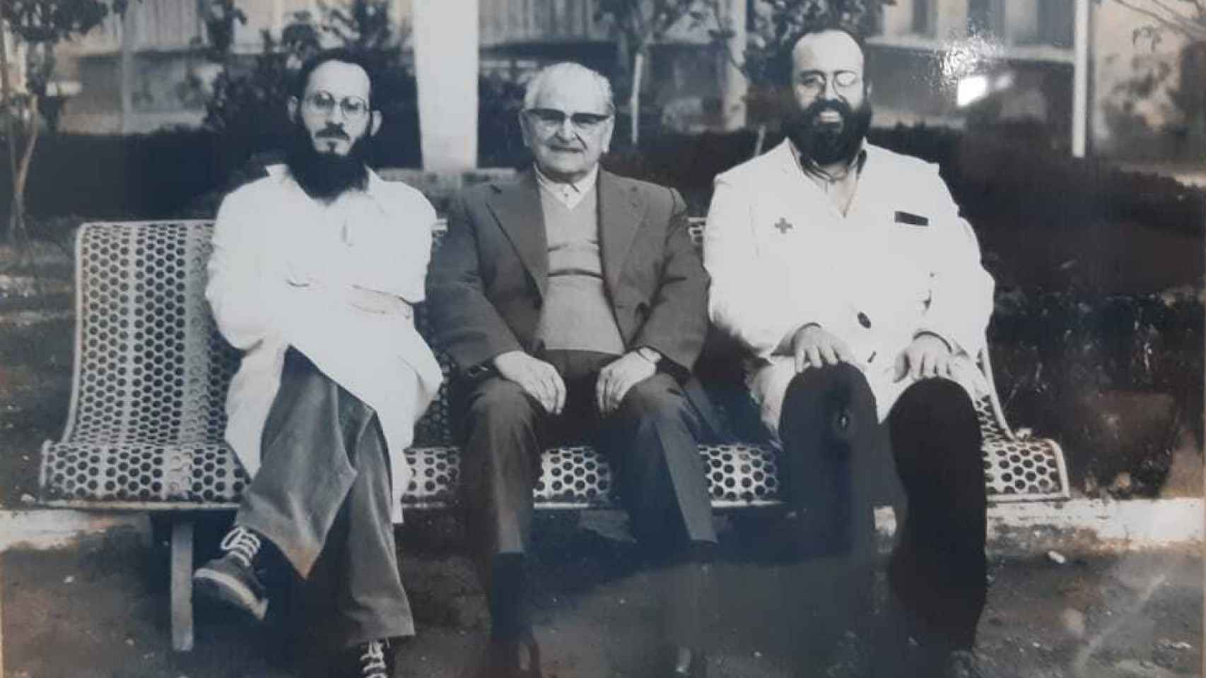 Zamarrón, a la izquierda, con Gonzalo Casanova, en el centro.