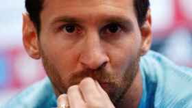 Messi, en rueda de prensa con el Barcelona