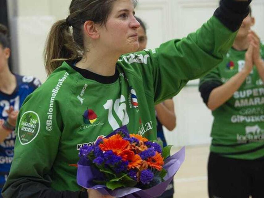 Maite Zugarrondo deja el balonmano para cuidar a sus sobrinas