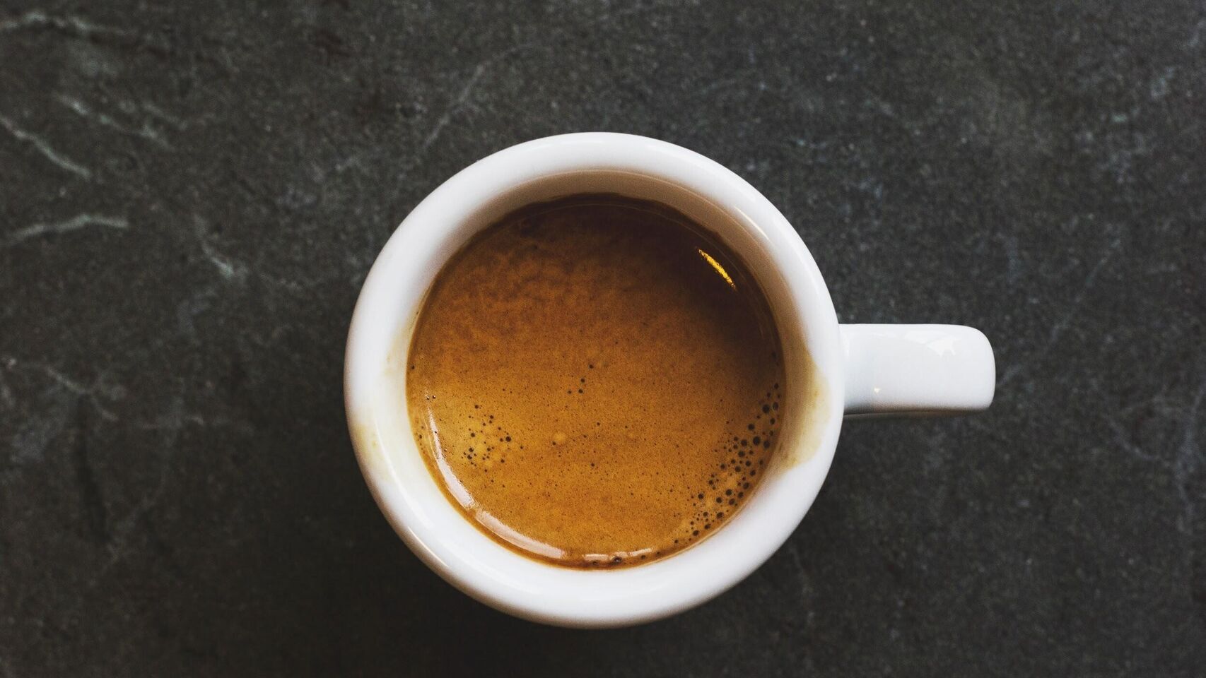 El café descafeinado también fomenta la contracción intestinal