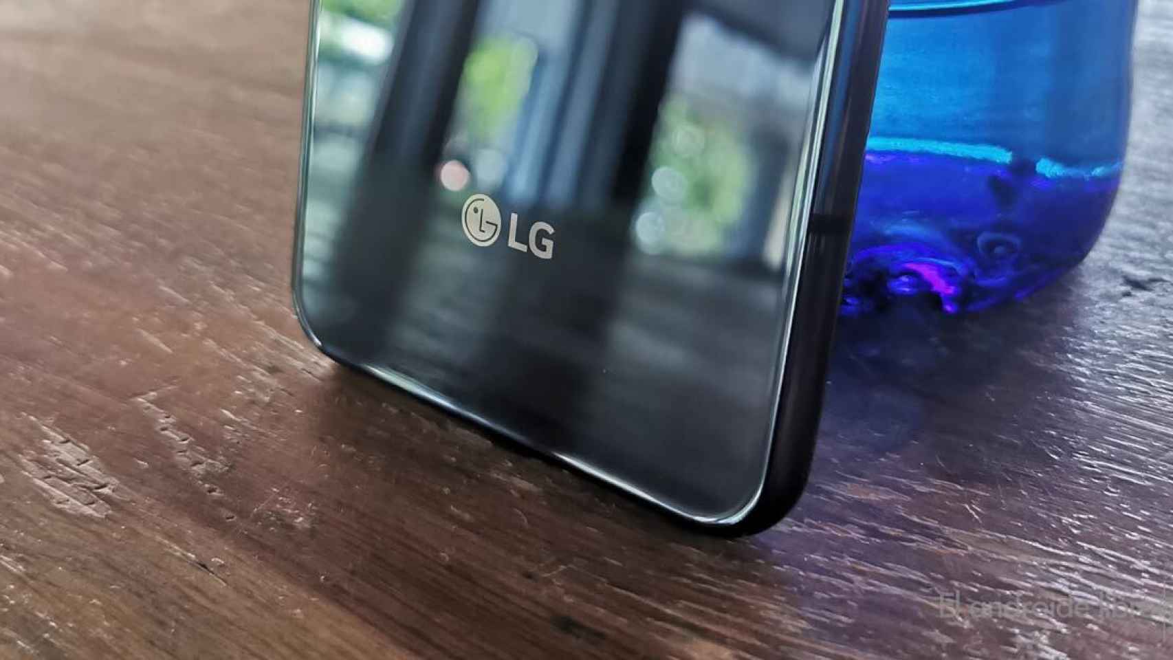Probamos el LG G8s ThinQ, un móvil potente y con gestos en el aire