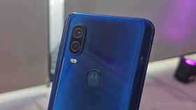 El Motorola One Vision ya en España: Android One y 48 Mpx por menos de 300 €