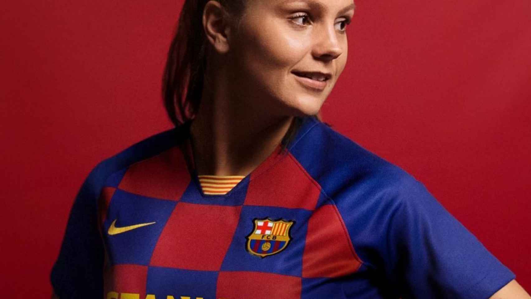Lieke Martens, con la equipación del Barcelona 2019/2020. Foto: fcbarcelona.es