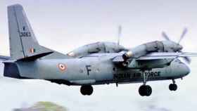 Desaparece un avión militar con 13 personas a bordo en la India