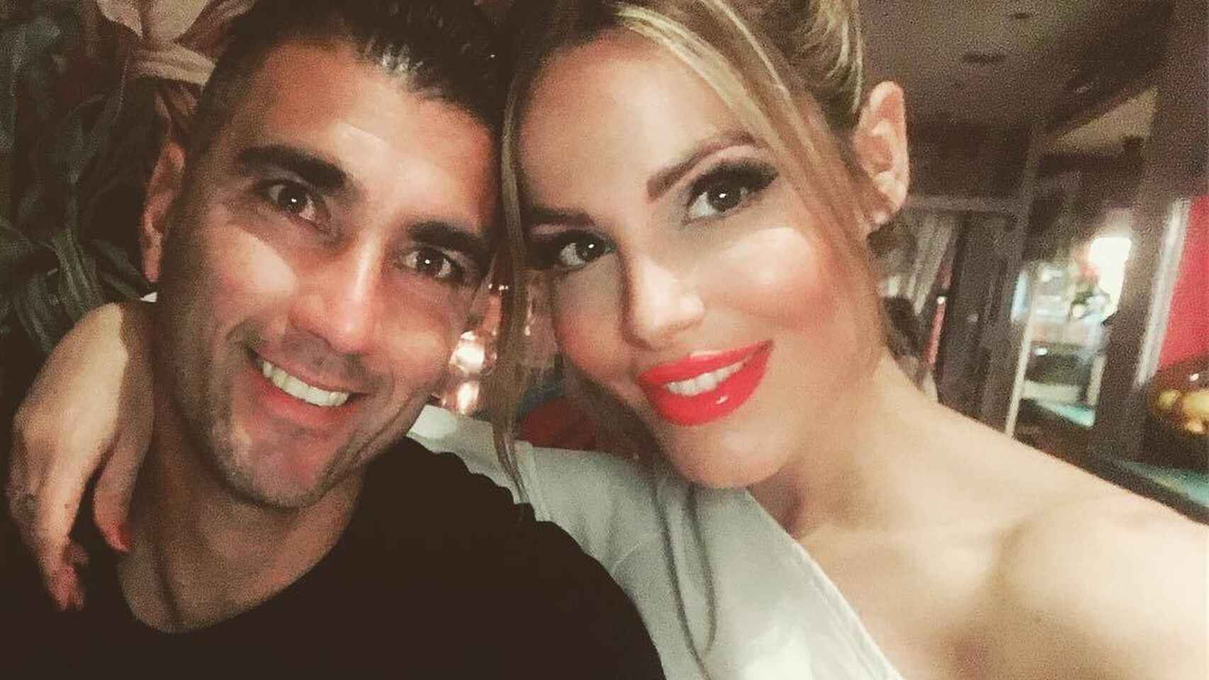 José Antonio Reyes y su esposa, Noelia López, en una imagen de su Instagram.