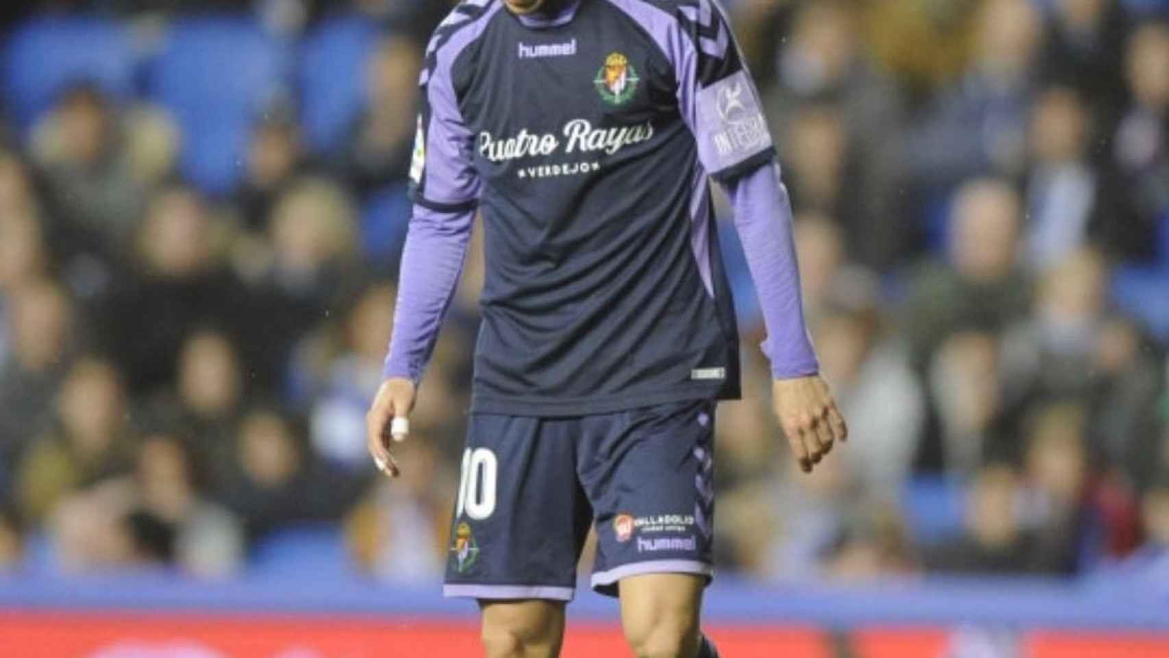 Óscar Plano, durante un partido con el Valladolid. Foto: (@oscarplano10)