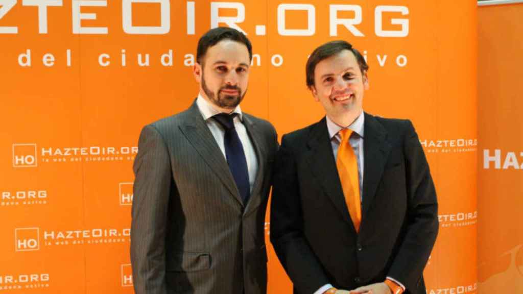 Premios Hazte Oír 2012, cuando Santiago Abascal fue condecorado por la asociación de Arsuaga.