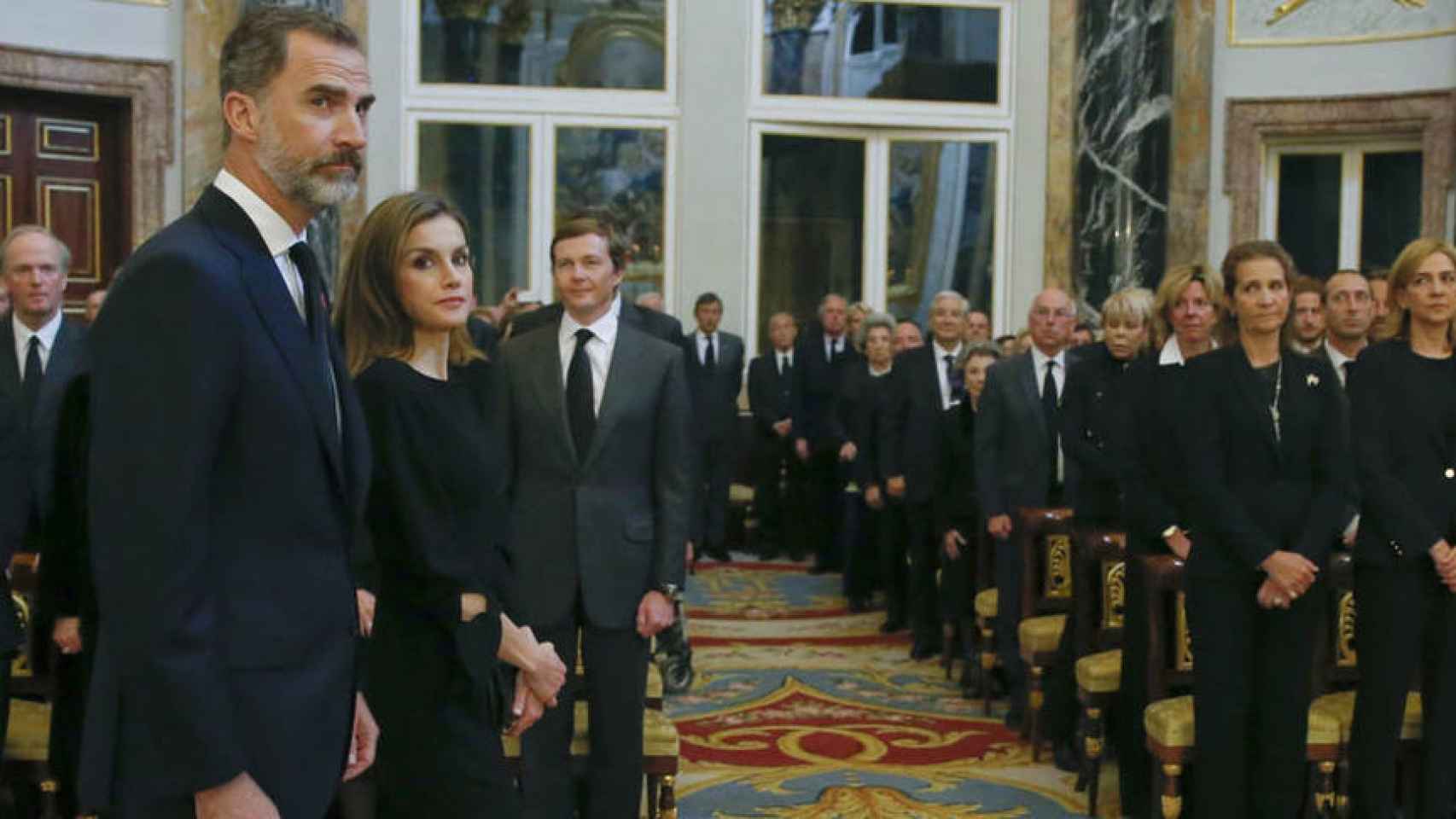 Los reyes Felipe y Letizia en el funeral de Alicia de Borbón y Parma.