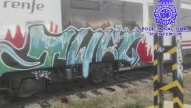 valladolid-pintada-vagon-tren-grafiti