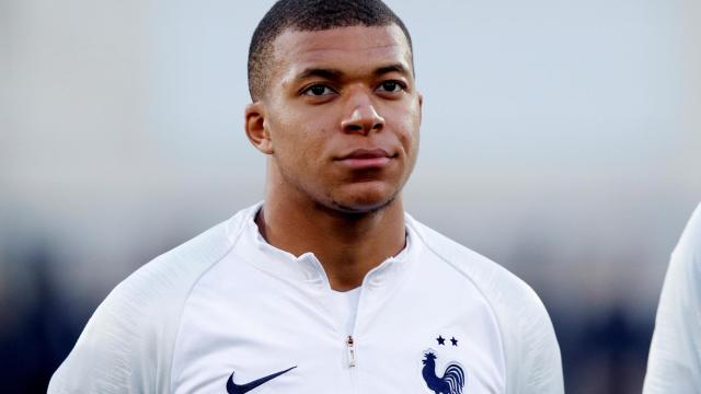 Kylian Mbappé, en un partido con la selección de Francia