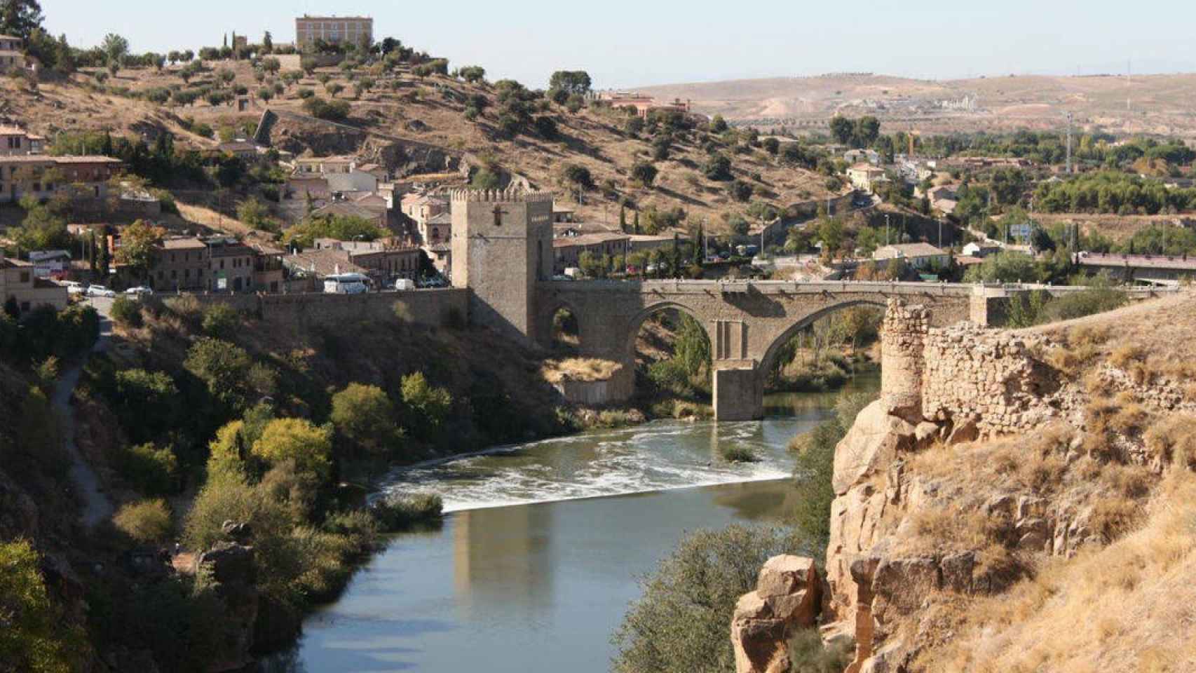 El río Tajo a su paso por Toledo en una imagen de archivo. Foto: EL DIGITAL CLM