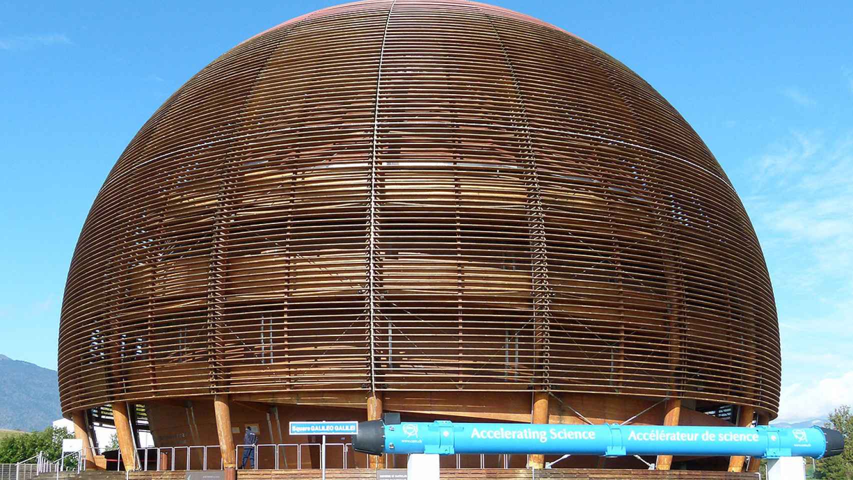 CERN 1_opt