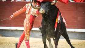 Pase de pecho de López Chaves, que estuvo sensacional con sus dos toros
