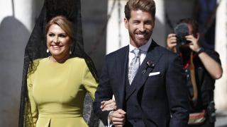 Madre e hijo, a su llegada a la catedral de Sevilla.