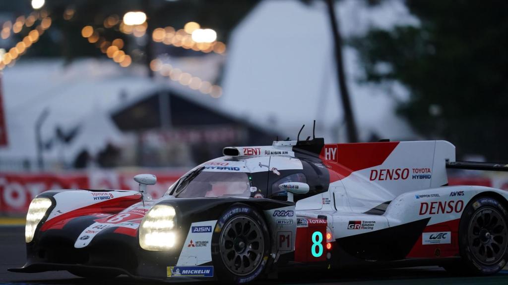 El Toyota #8 de Fernando Alonso en las 24 Horas de Le Mans