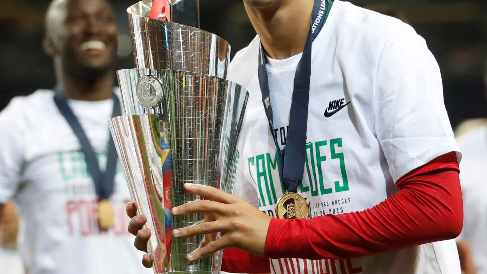 Joao Félix celebra la conquista de la Nations League