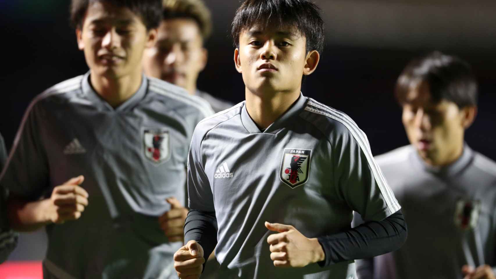 Takefusa Kubo entrena con la selección de Japón