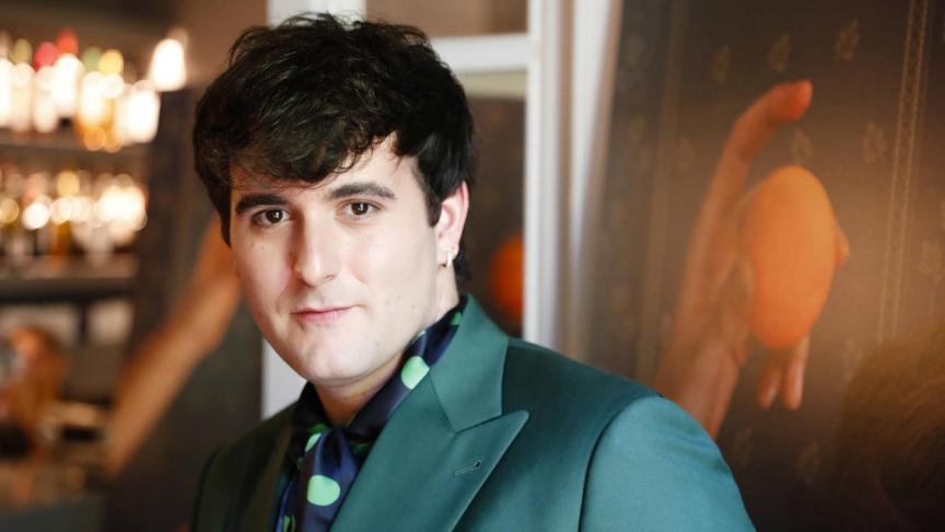 Palomo Spain regresa a París y saca al hombre de su largo letargo de la ...