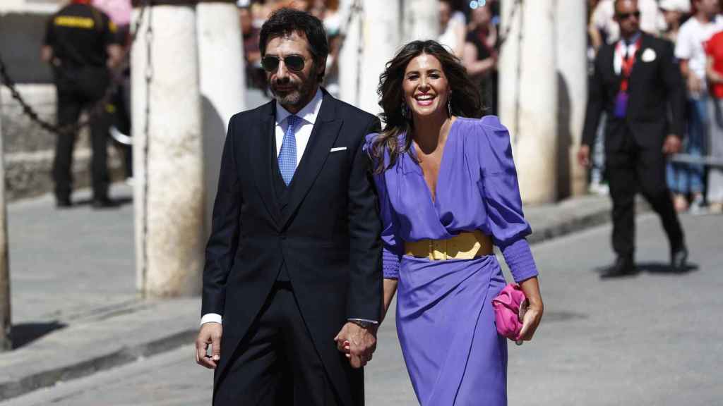 Juan del Val y Nuria Roca en la boda de Pilar y Sergio este sábado.